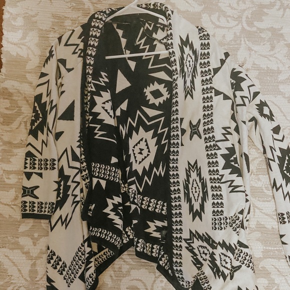 Cardigan - Picture 1 of 2